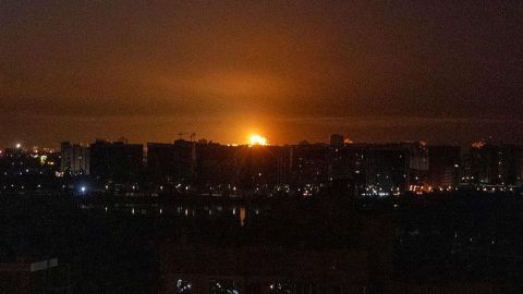 70 misiles y 500 drones: el ataque ruso "más masivo contra Kyiv" deja decenas de muertos y heridos