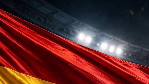 Banderas de España y Argentina frente a frente en un estadio iluminado antes de la final del Mundial 2026