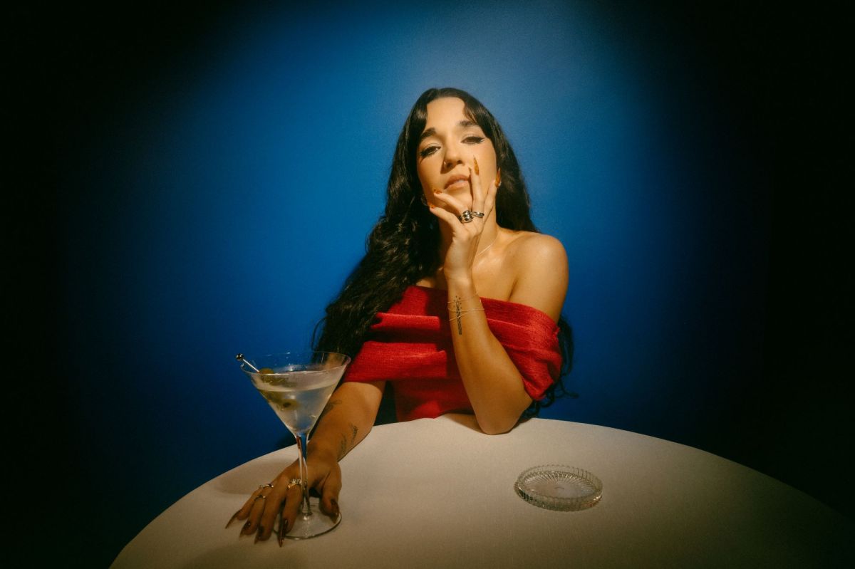 iLe canta boleros ‘tóxicos’