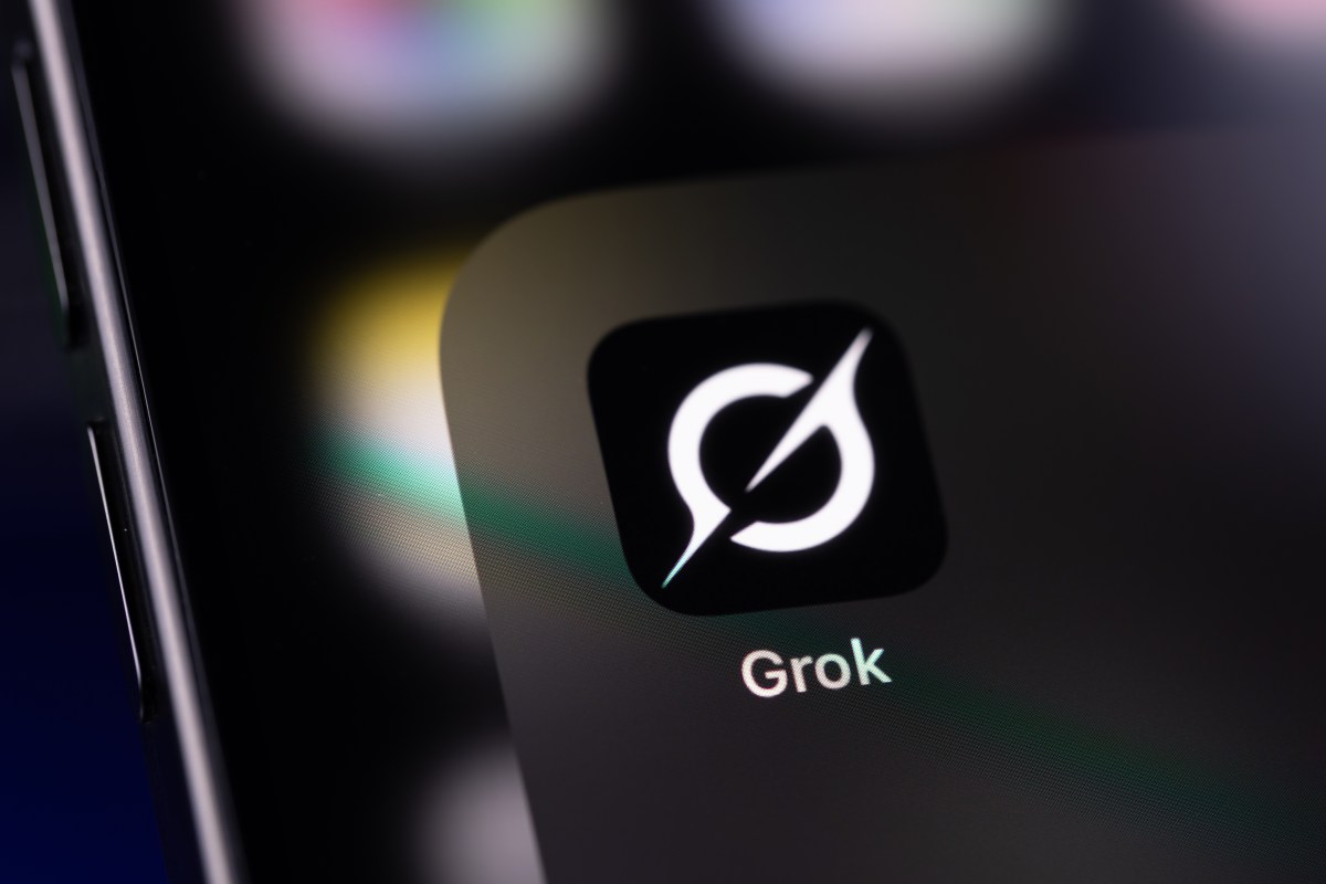 xAI presenta demanda contra usuario por utilizar Grok para generar imagenes explicitas de menores de edad