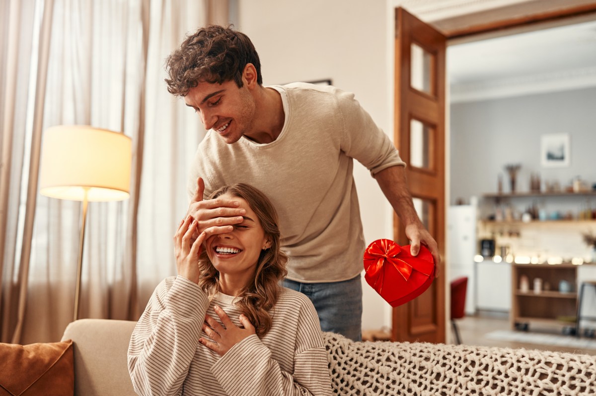 Los signos del zodiaco que conquistan tu corazón más rápido, según la astrología