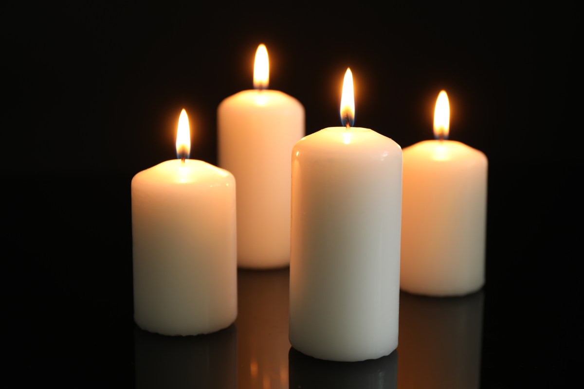 El significado espiritual de las velas blancas: cuándo prenderlas