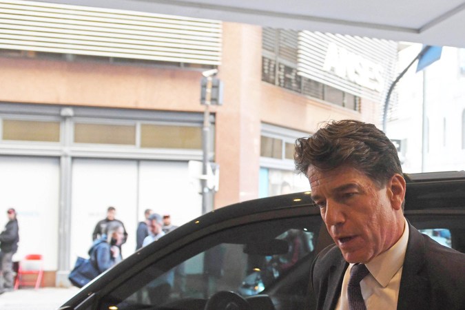 Sheinbaum acusa a diario de exasesor de Milei de impulsar noticias falsas en Latinoamérica
