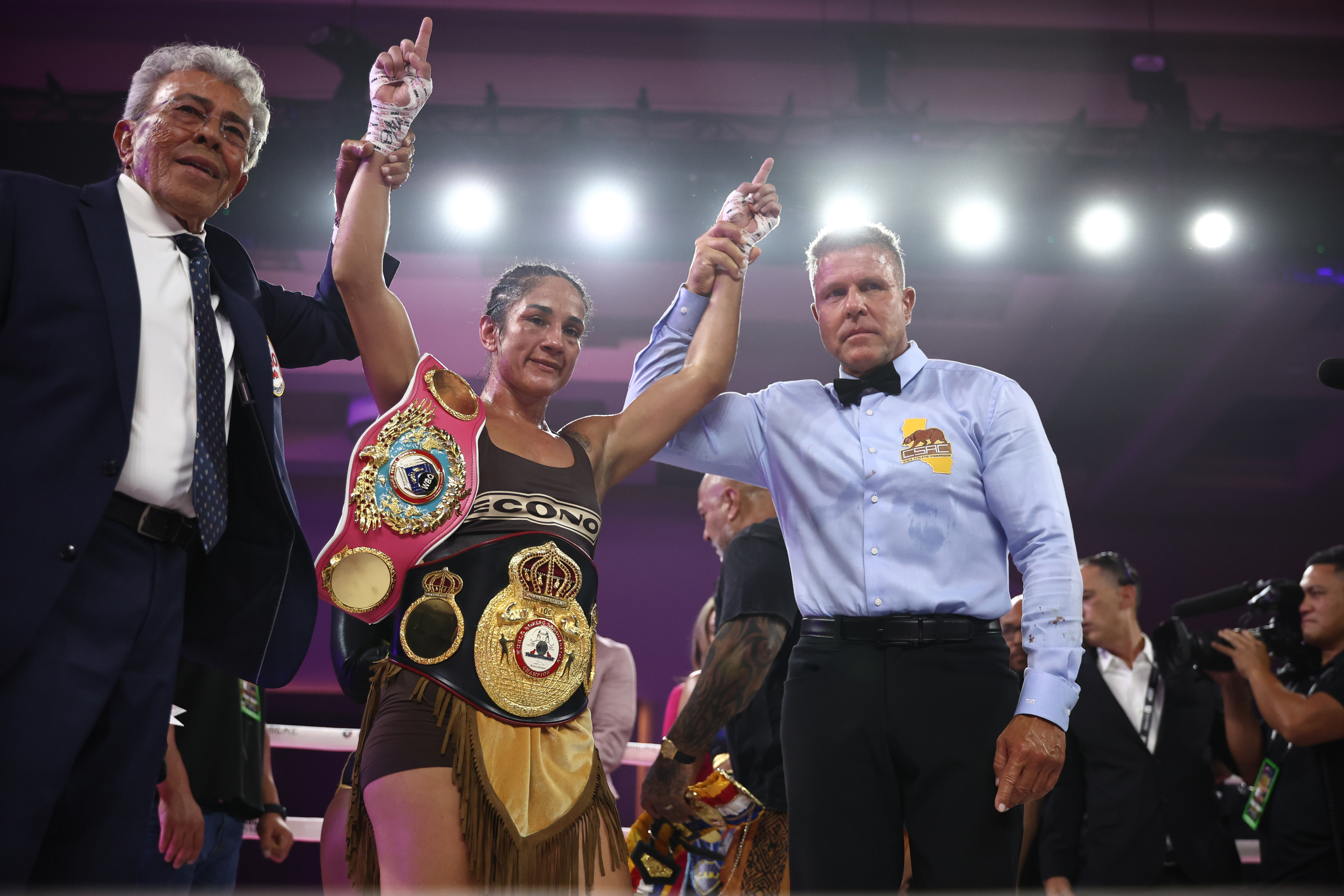 Amanda Serrano sufrió más de la cuenta para llegar a 50 victorias