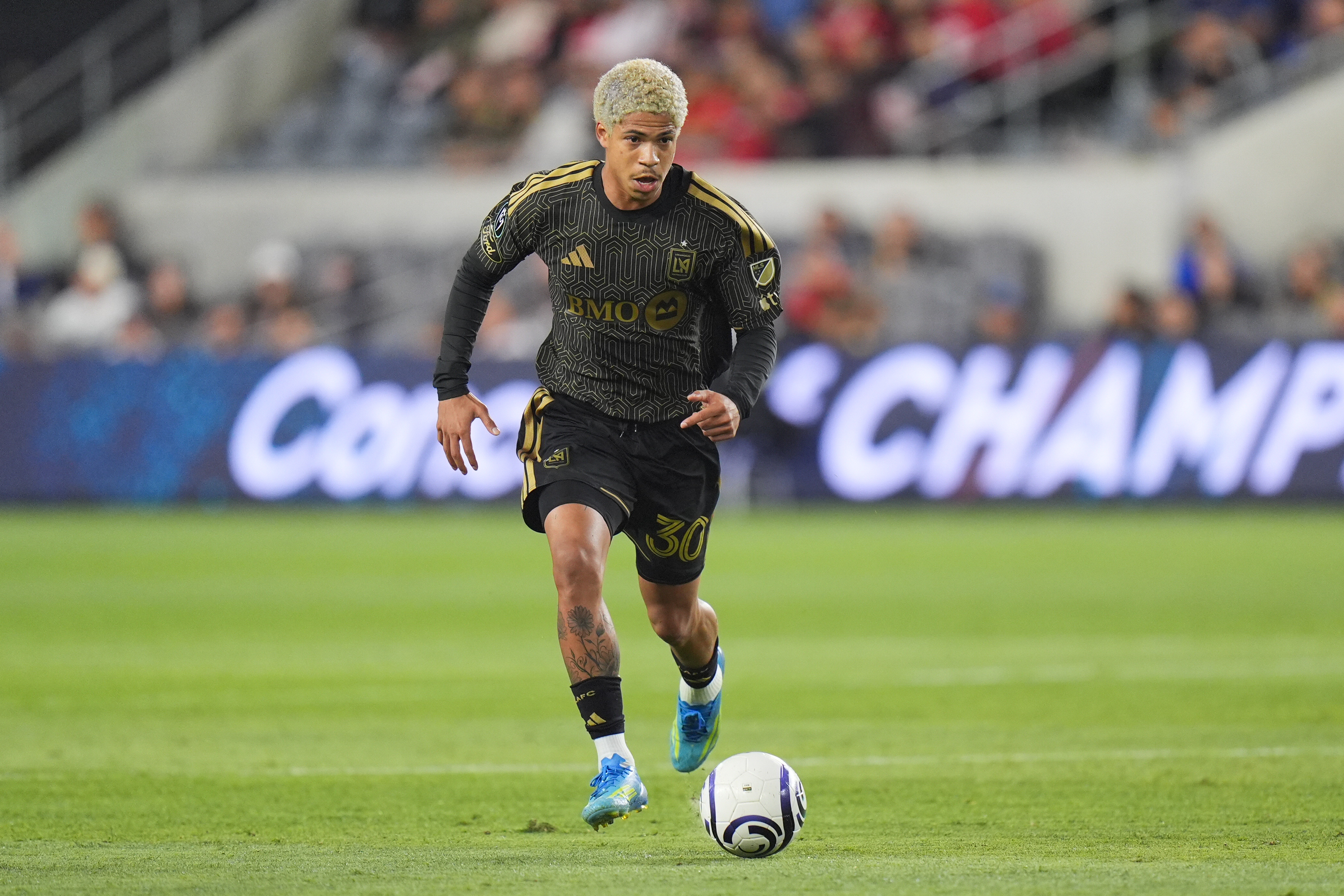 El venezolano David Martínez cerca de dejar LAFC para ir a Europa