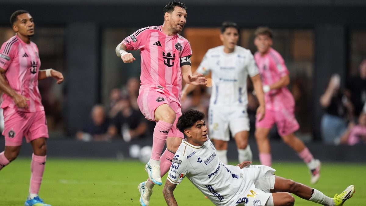 Lionel Messi se sacude las vacaciones y destroza al San Luis con un golazo de antología