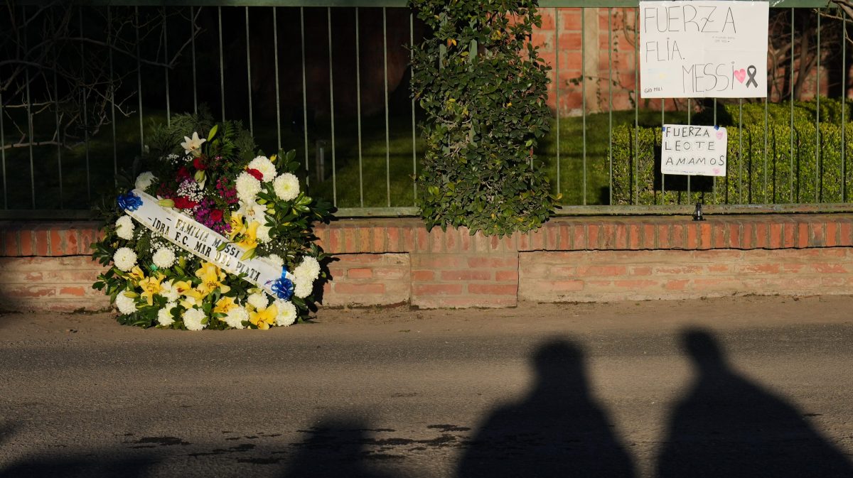 Messi despide a su padre junto a su familia en un cementerio privado de Rosario
