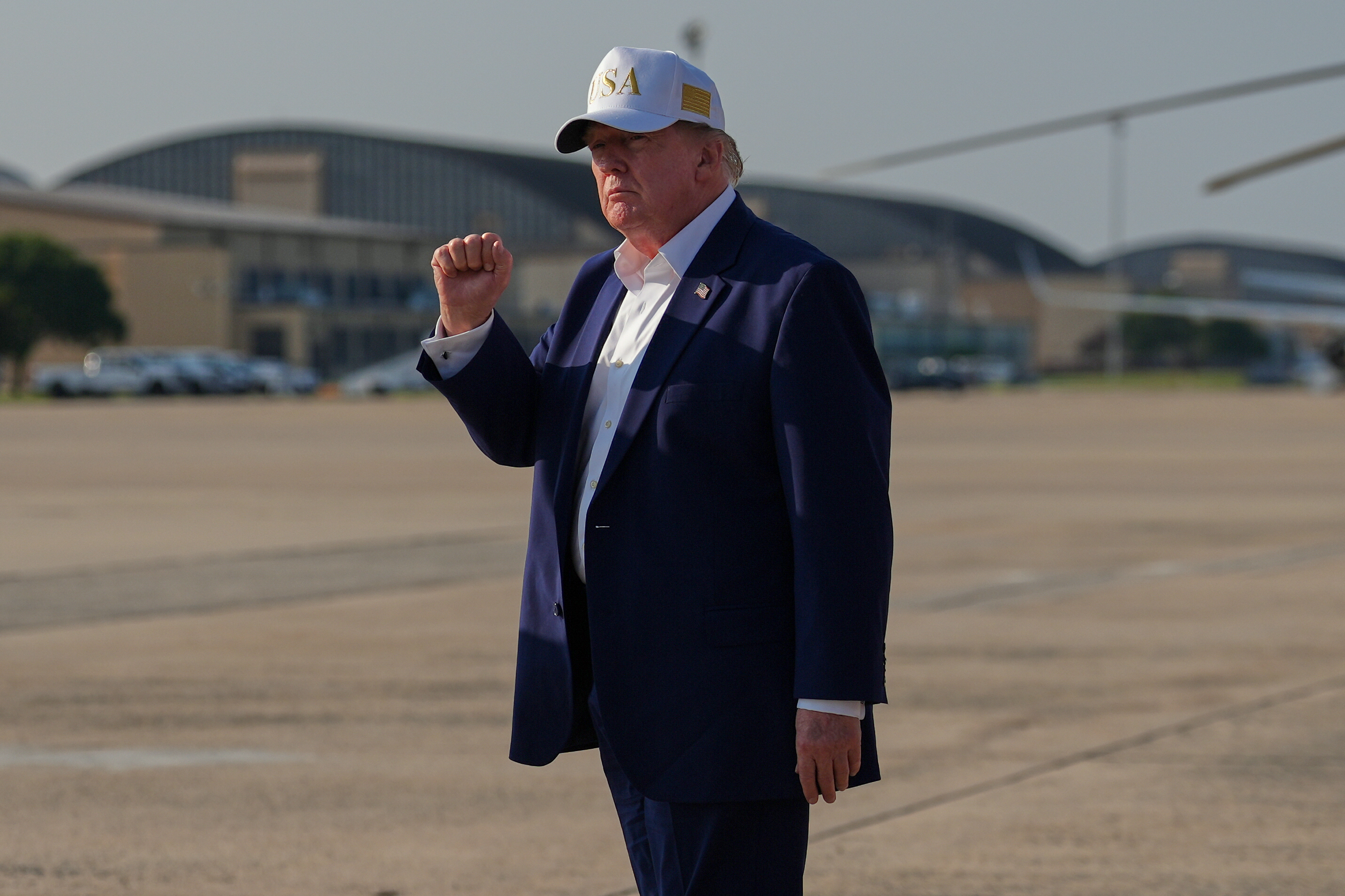Trump responde a Irán que Estados Unidos también exige una indemnización por daños