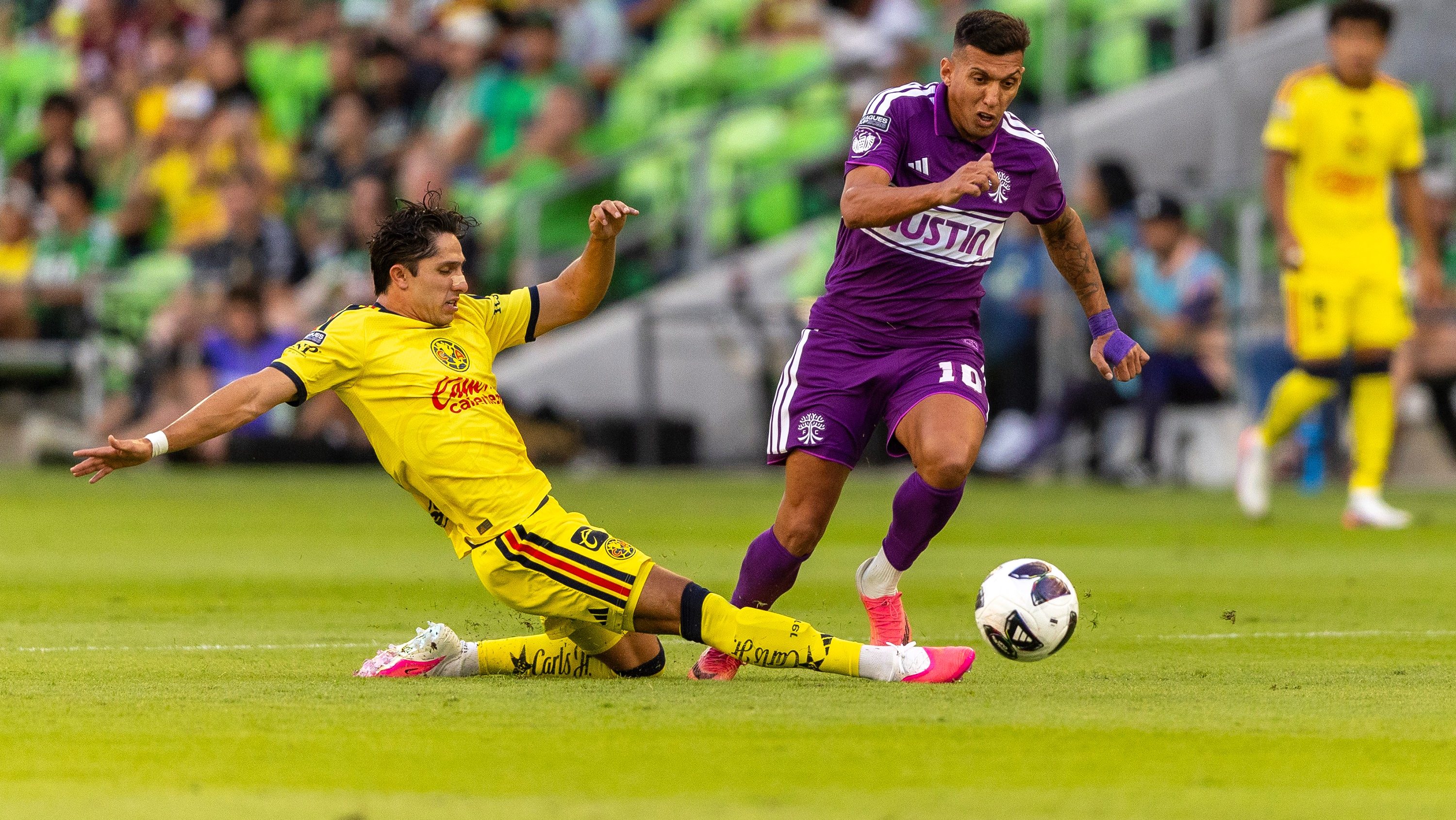 Mucho estilo y pocos goles para unas Águilas que salieron desplumadas de Texas
