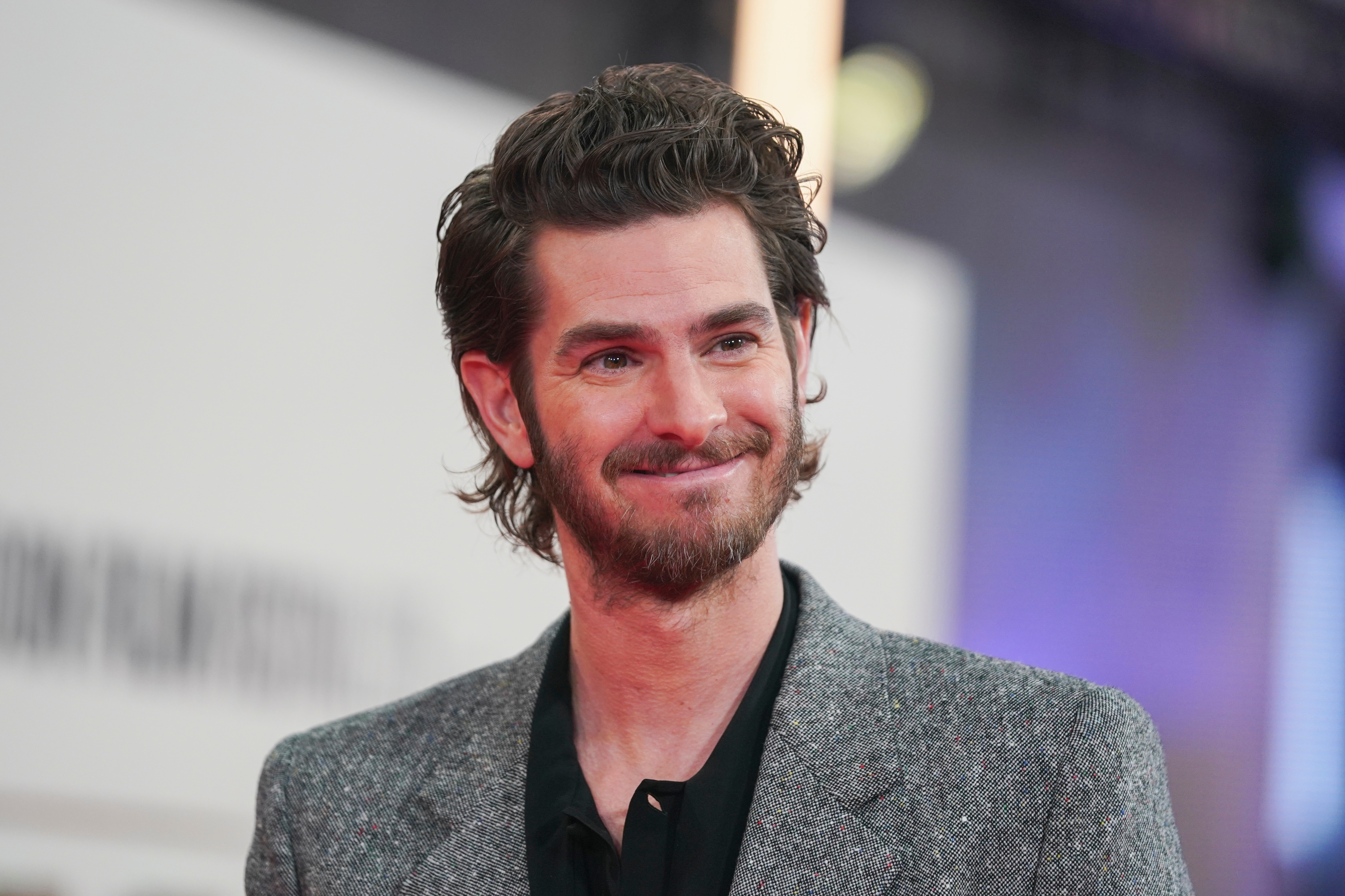 Andrew Garfield admite ser "adicto" a su cuenta secreta de Instagram