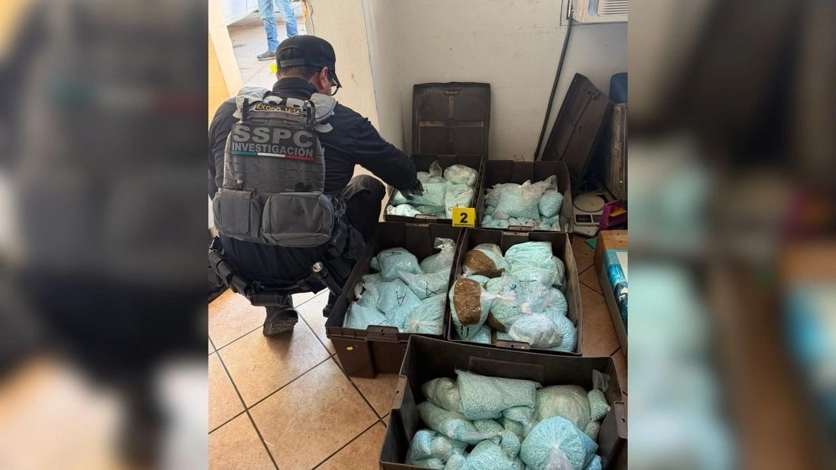 Autoridades de México con apoyo de la DEA incautan 120 kilos de pastillas de fentanilo en Baja California