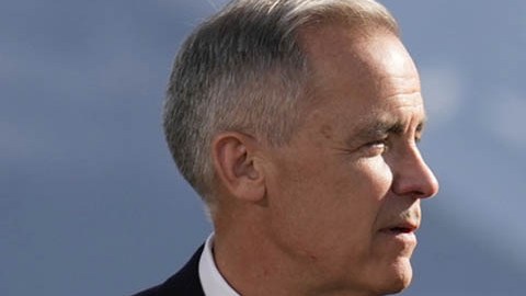 Mark Carney, primer ministro canadiense, captado junto al presidente Donald Trump