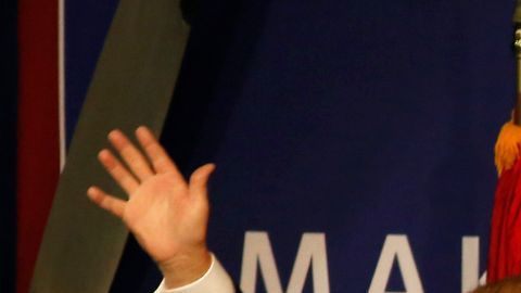 El 60% de los encuestados considera que Trump es poco honesto y digno de confianza.