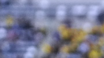Óscar Perea celebra el segundo tanto de América.
