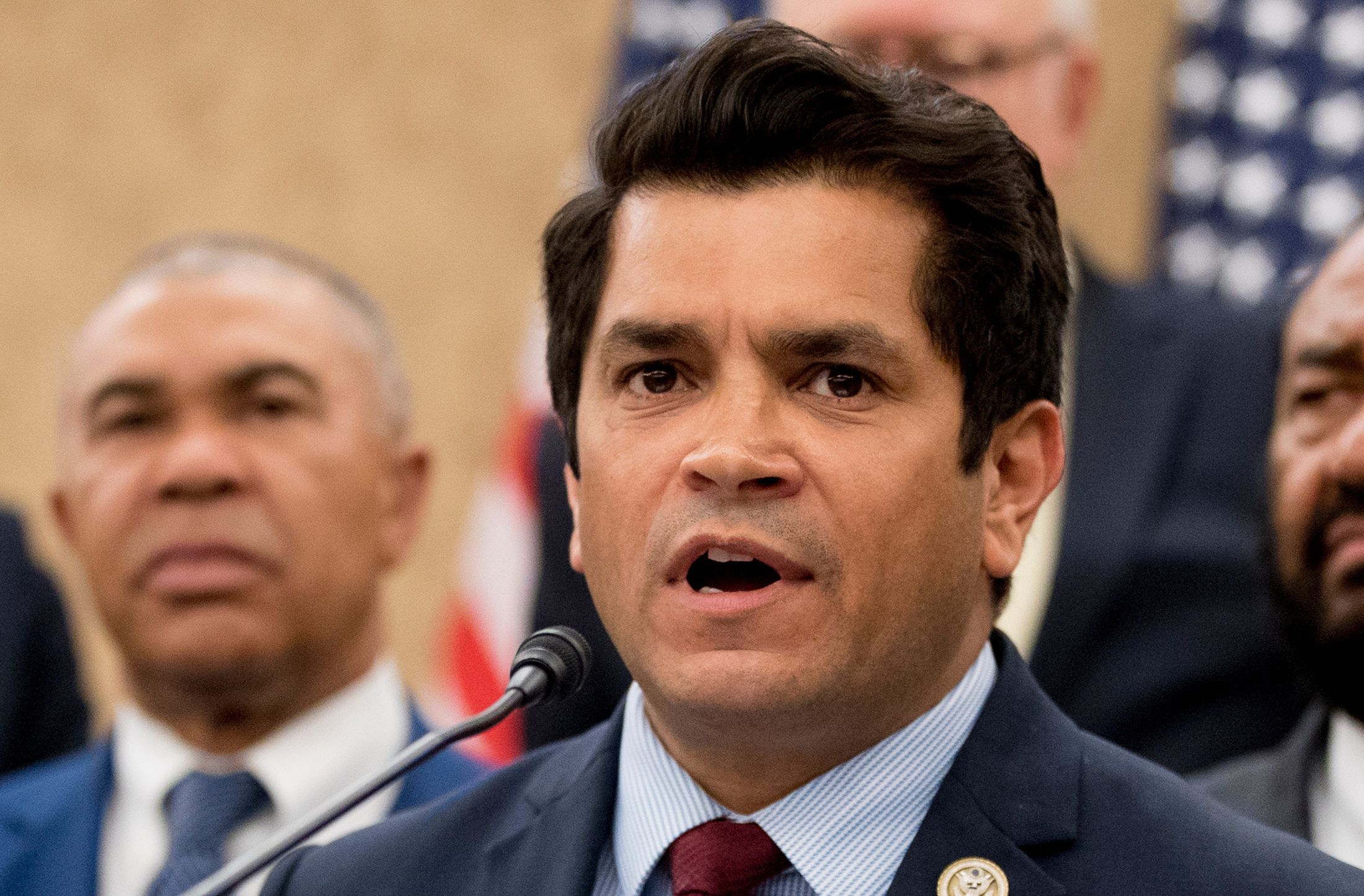 Abogadas acusan a Jimmy Gomez de agresión sexual, el congresista niega la denuncia