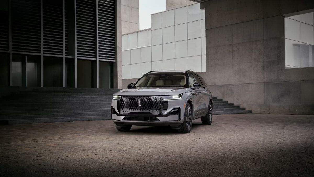 Lincoln Nautilus 2027 estrena nuevos colores y un interior más exclusivo