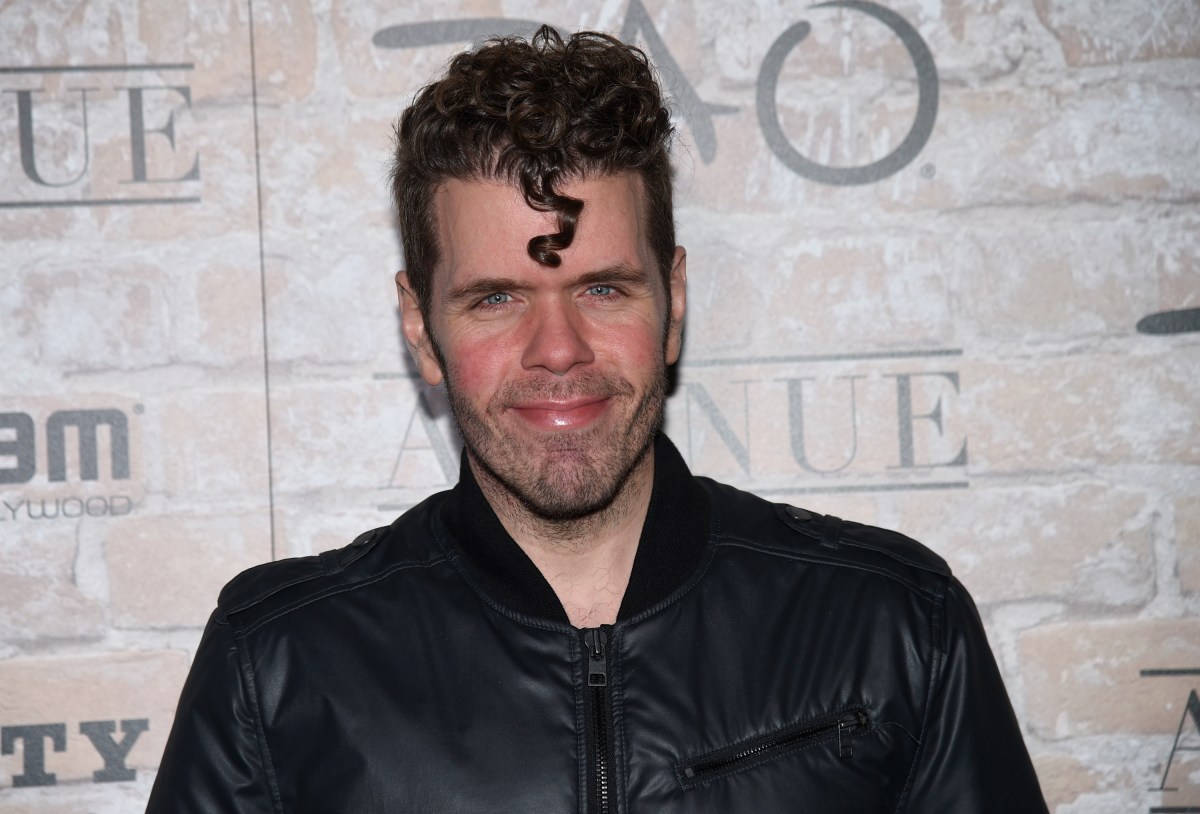 Perez Hilton necesita cirugía: “Está “grave, pero estable”