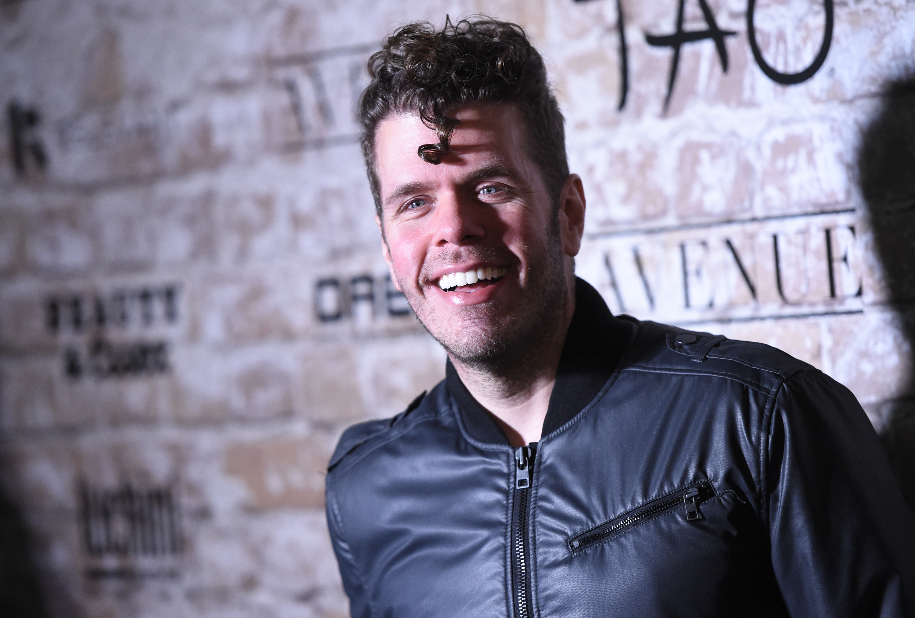 Madre de Perez Hilton solicita la custodia temporal de los tres hijos del bloguero