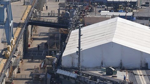 Portaaviones en etapa de construcción