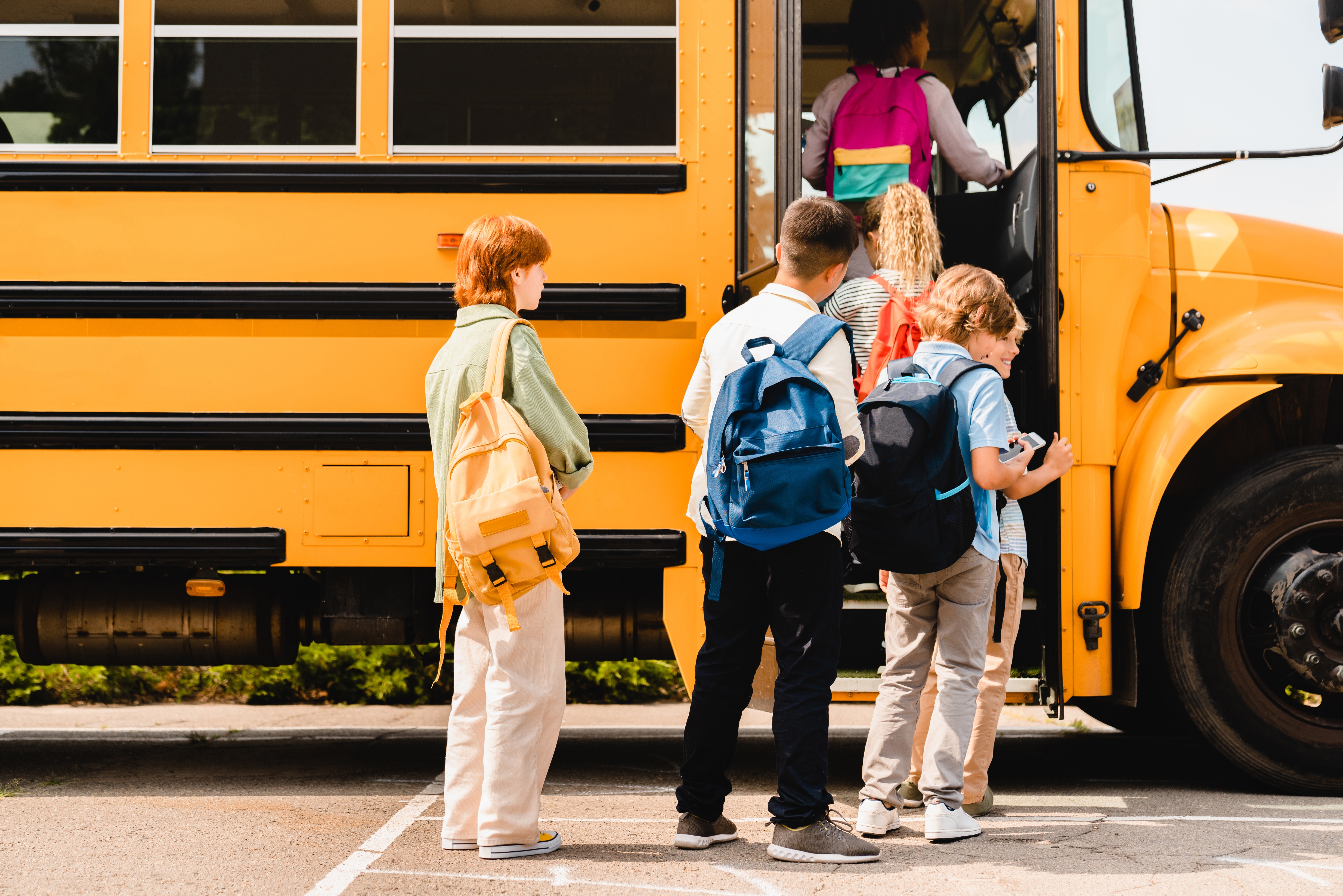 Ciclo escolar 2026-2027 en California: cuándo comienzan las clases, vacaciones y feriados