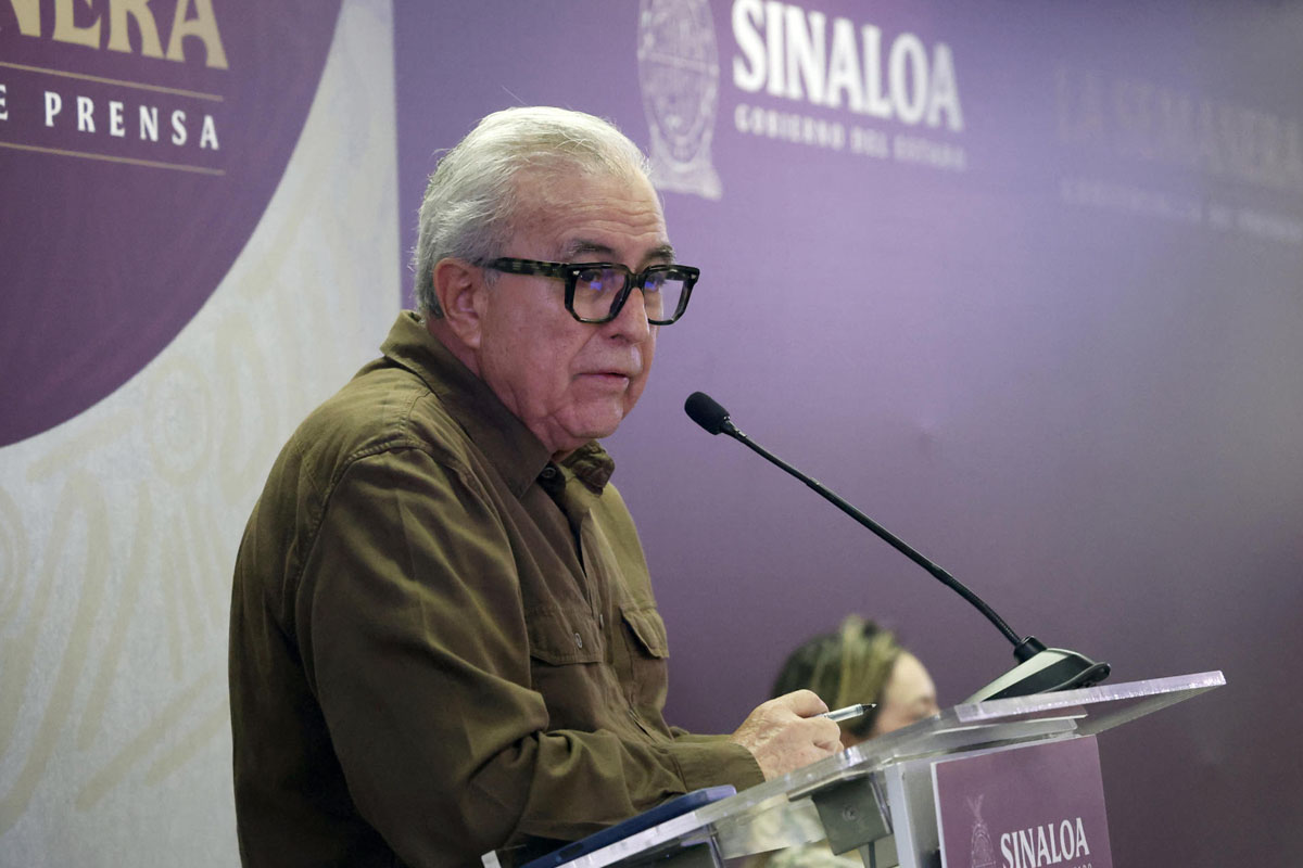 Rubén Rocha Moya, gobernador señalado por EE.UU. de estar ligado al narco, pidió licencia indefinida