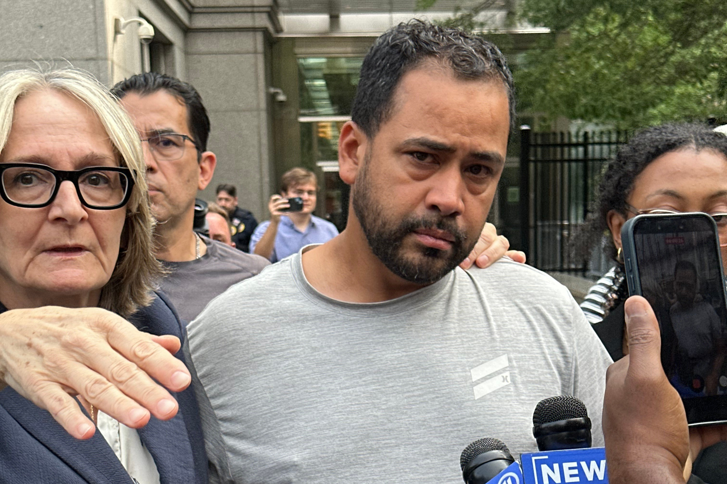 Salvadoreño queda bajo custodia de ICE tras naufragio que mató a madre y bebé en NY