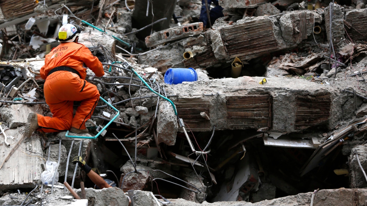 Terremoto en Colombia: se agotan las horas para encontrar con vida a personas atrapadas