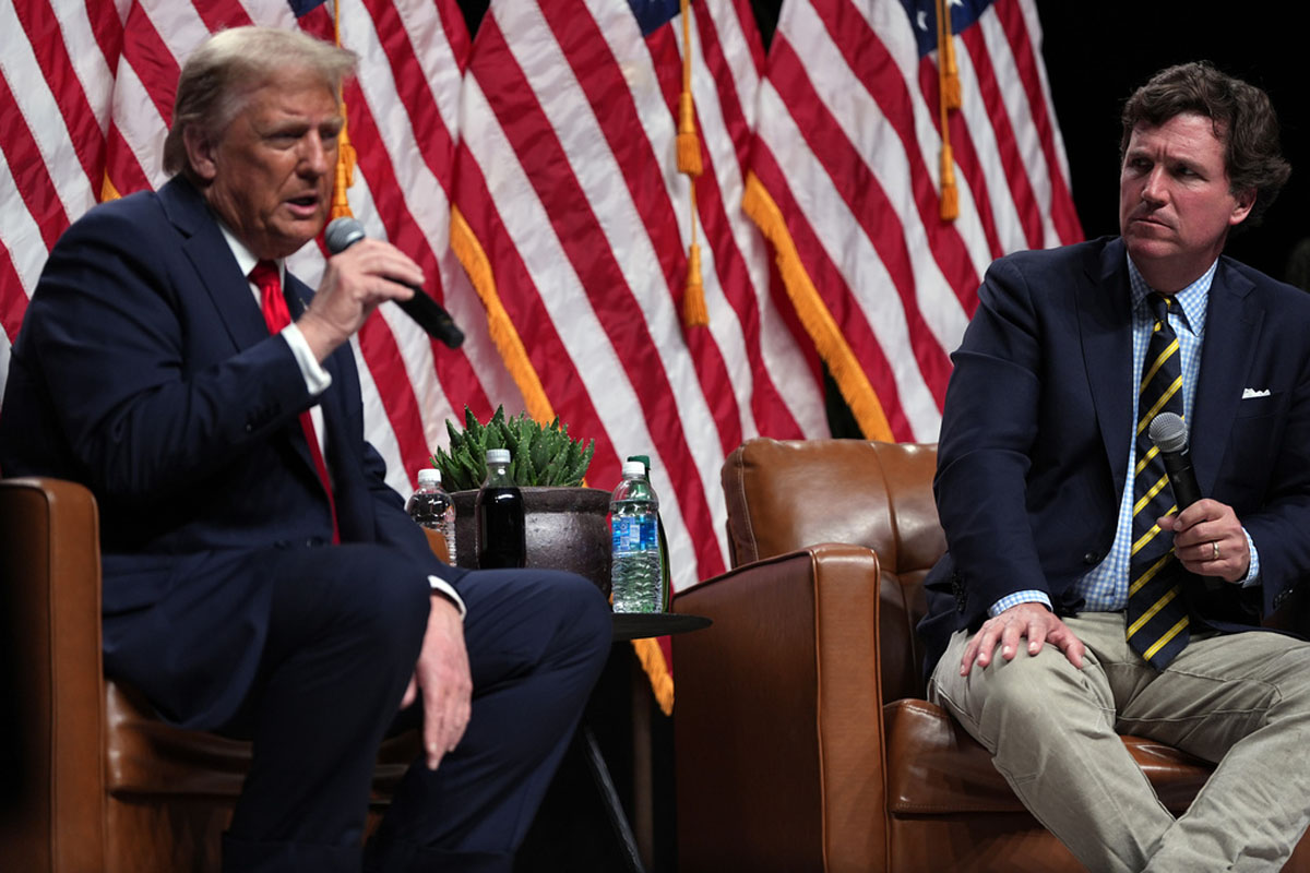 Donald Trump arremete en contra de Tucker Carlson y dos exmiembros de MAGA