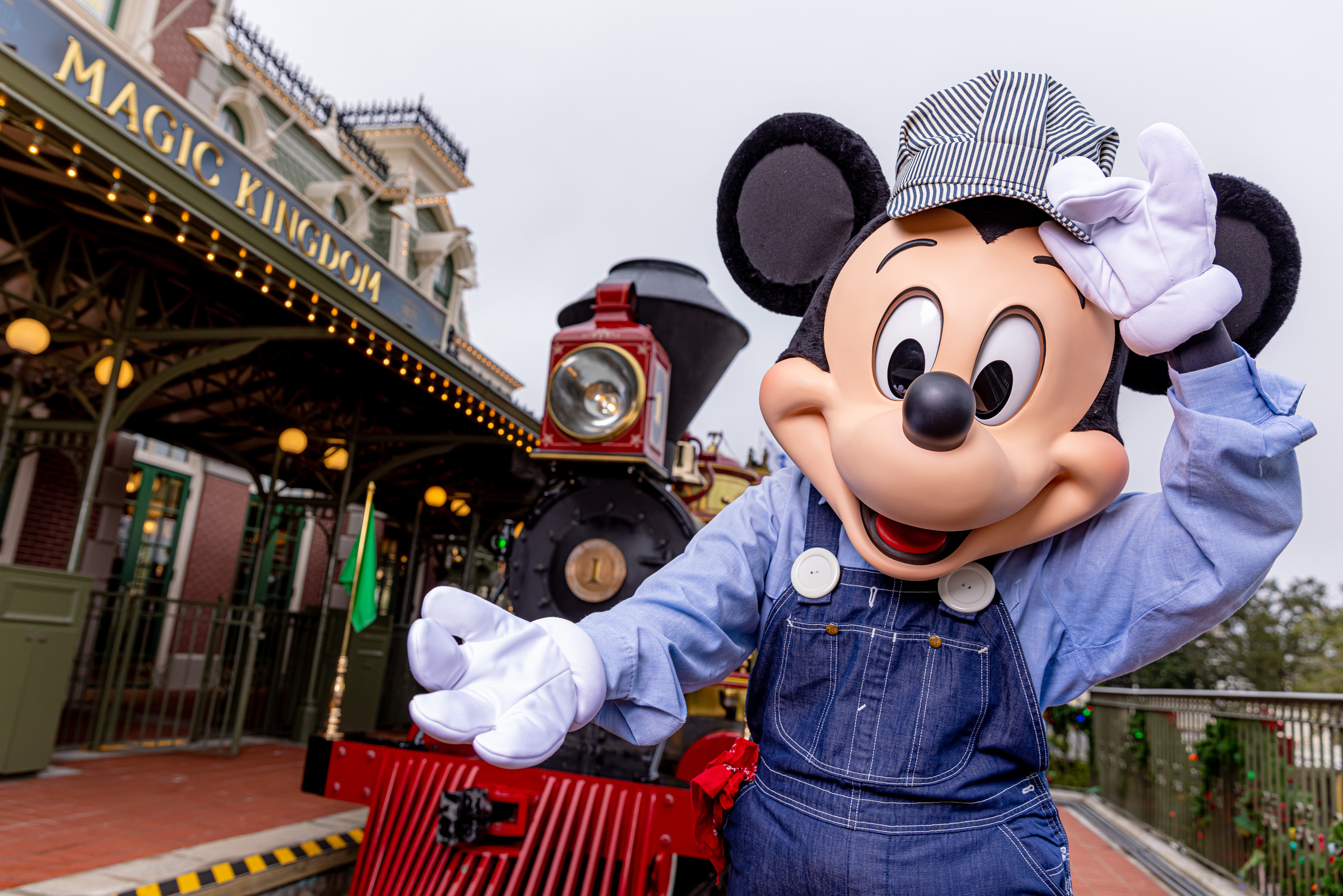 ¿Disney ofrece descuentos para latinos? Las promociones que sí pueden aprovechar las familias hispanas