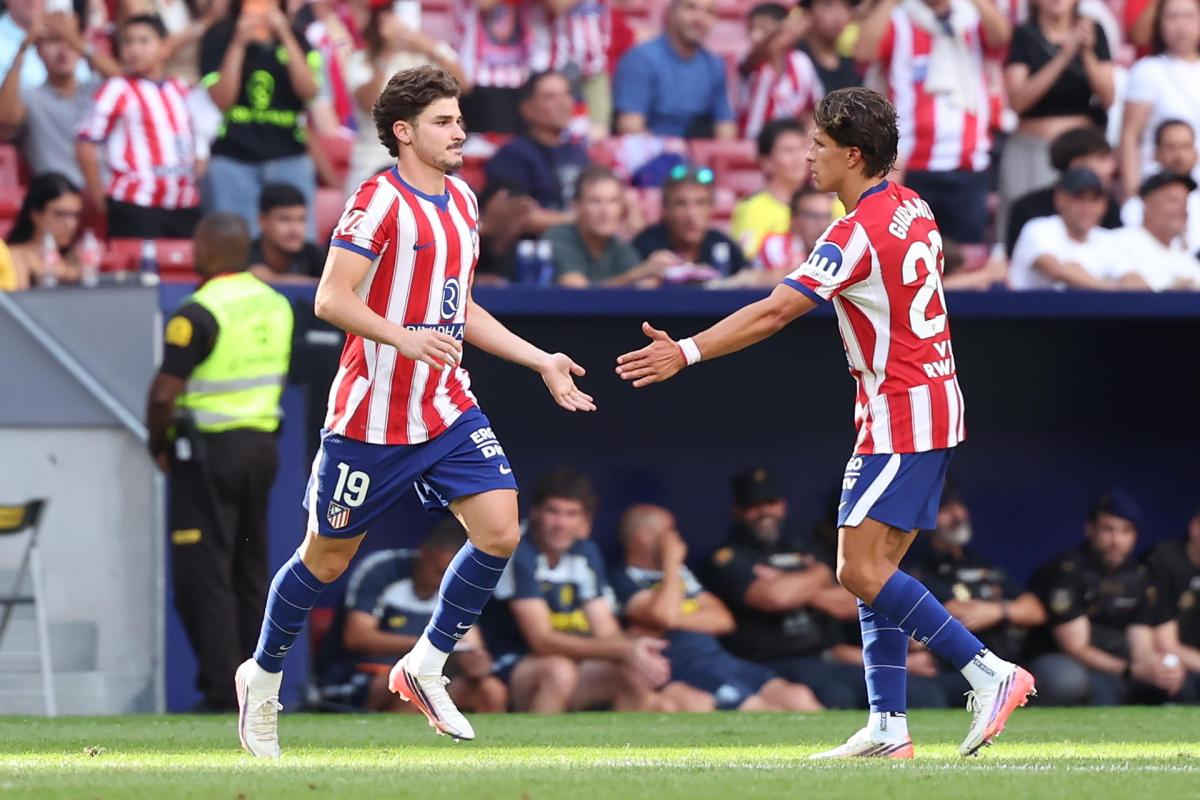 Julián Álvarez, abucheado en un decepcionante debut del Atlético de Madrid en Liga