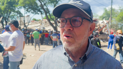 "Cada vez que anuncian a una persona con vida, me nace la esperanza de encontrar a mi hermano": la desesperada búsqueda de sobrevivientes del sismo en Cali