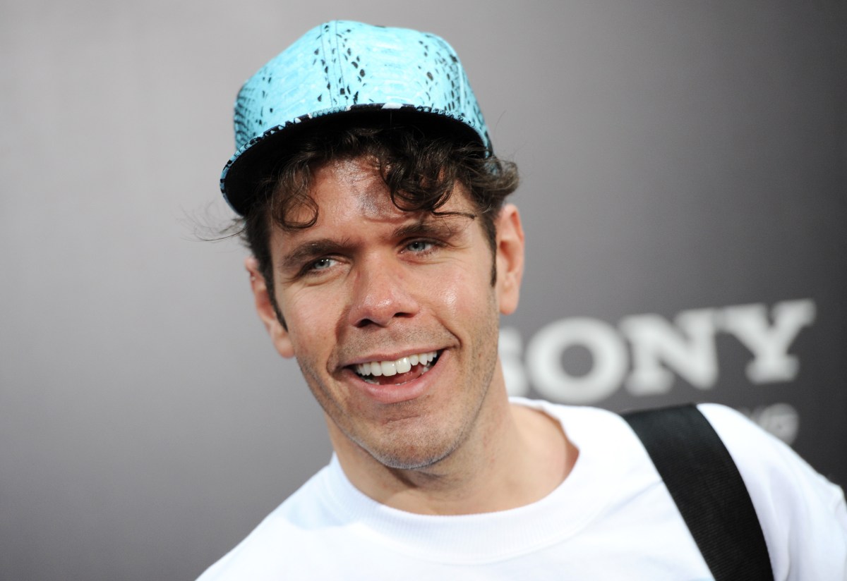 Familia de Perez Hilton rompe el silencio tras su hospitalización