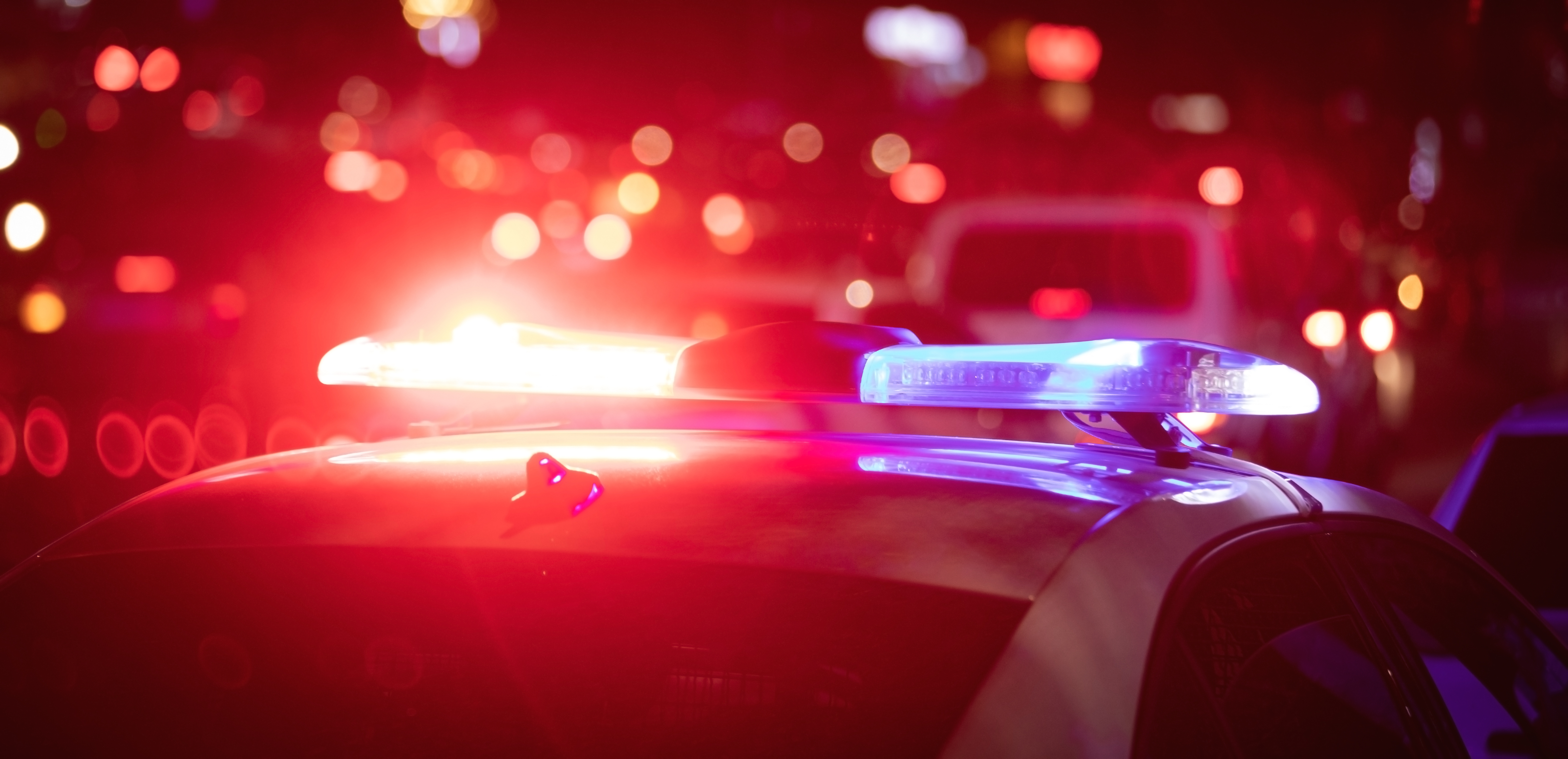 Ladrón en Filadelfia roba auto con un bebé dentro y lo abandona a una cuadra del lugar