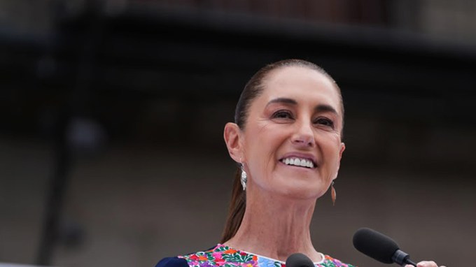 Sheinbaum reivindica independencia y soberanía frente a intervenciones extranjeras