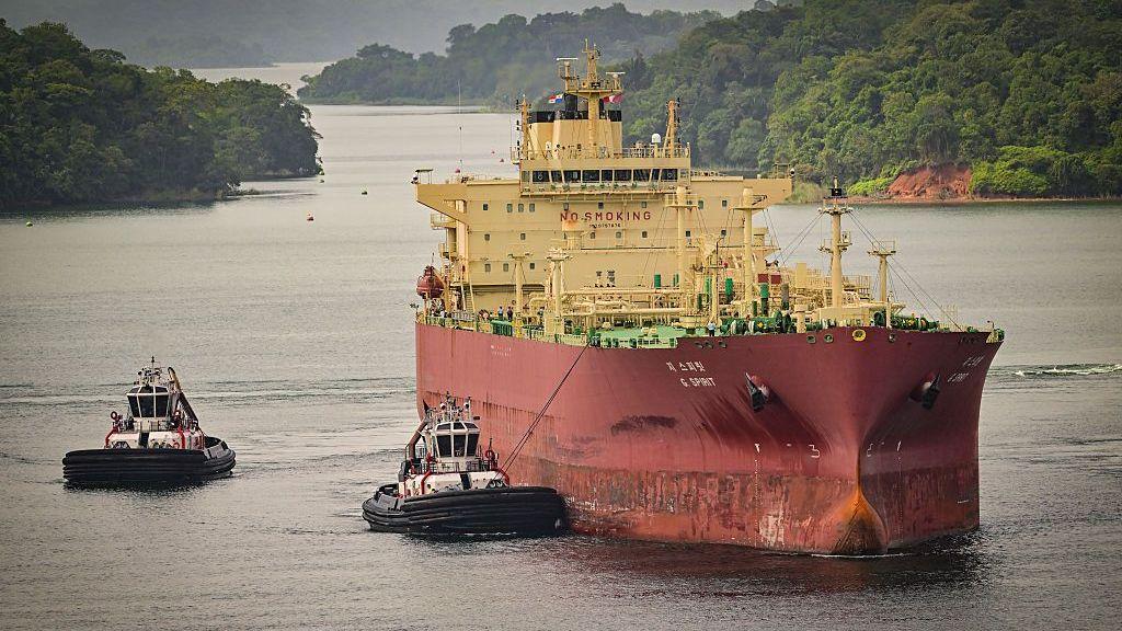 El sistema de esclusas que permite operar el Canal de Panamá y que El Niño amenaza