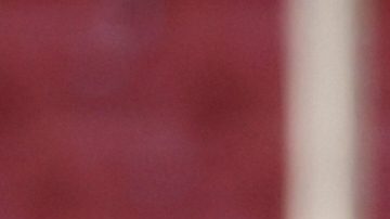 Carlos Álvarez disputa un balón con Lamine Yamal en LaLiga.