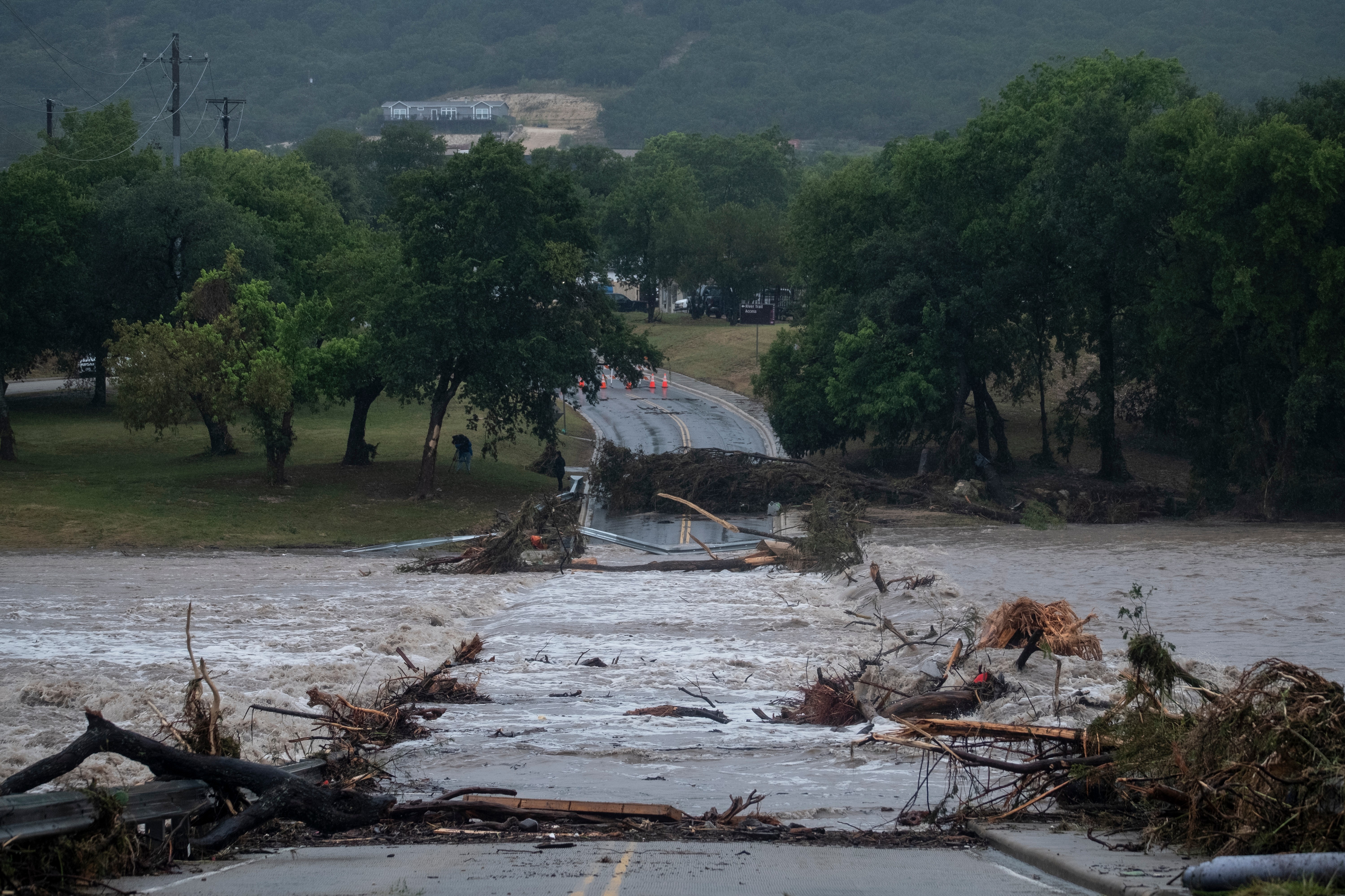 Nuevo México se prepara para otro día de inundaciones potencialmente mortales por fuertes lluvias