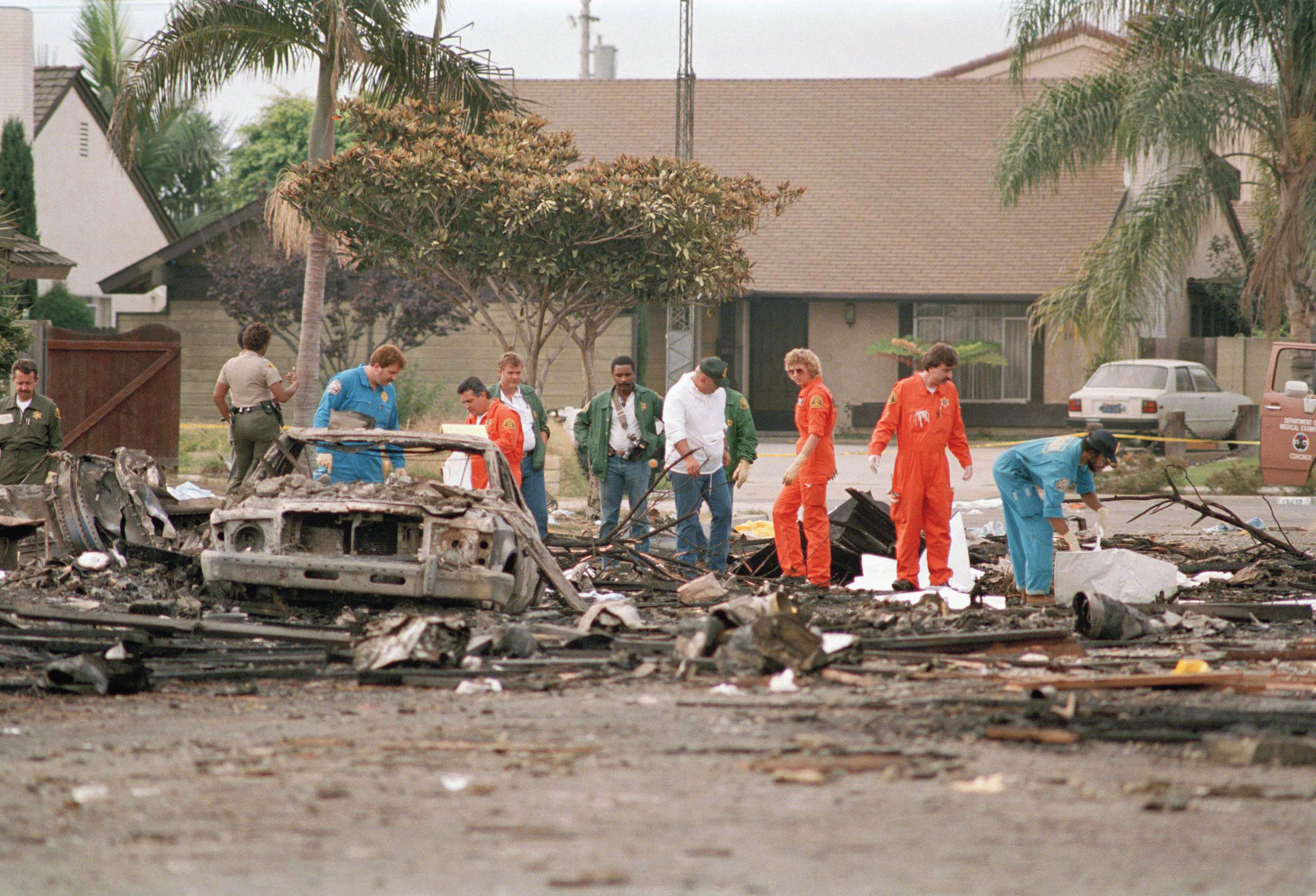 Recuerdan a víctimas del accidente aéreo de 1986 en Los Ángeles