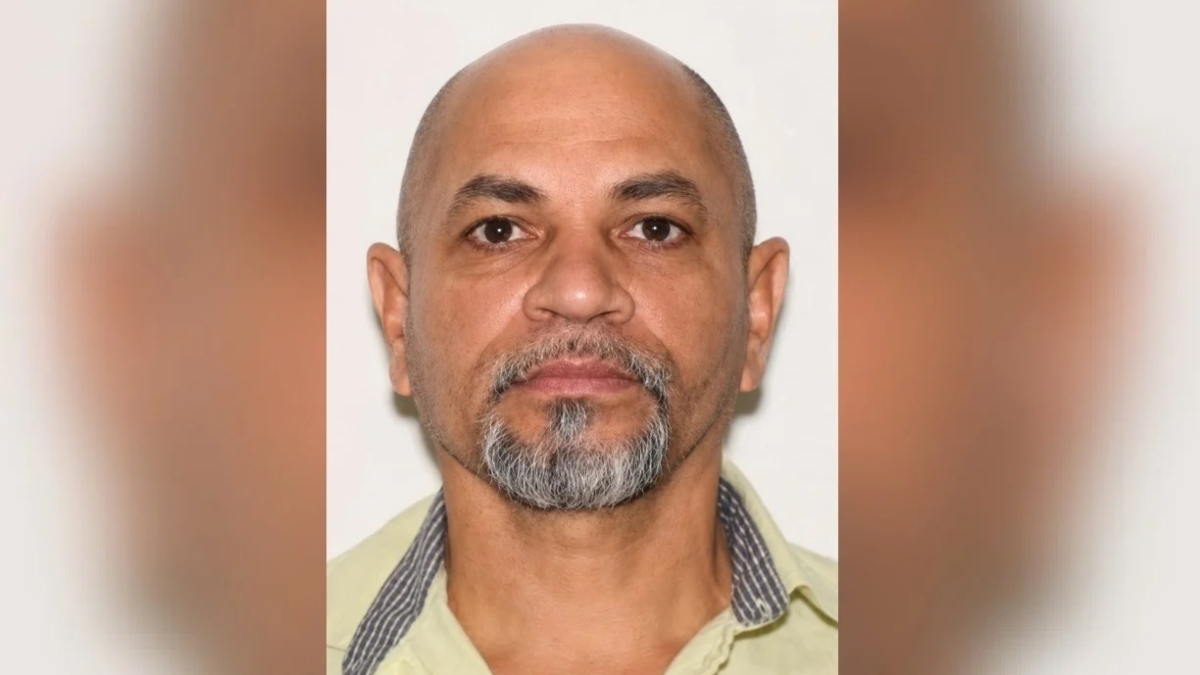 El FBI ofrece recompensa por el sospechoso de un robo millonario en joyería de Florida