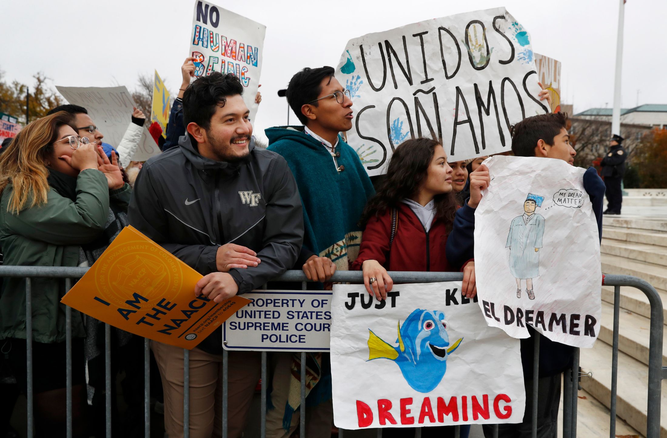 Beneficiarios de DACA y TPS enfrentan incertidumbre sobre sus viajes y procesos migratorios