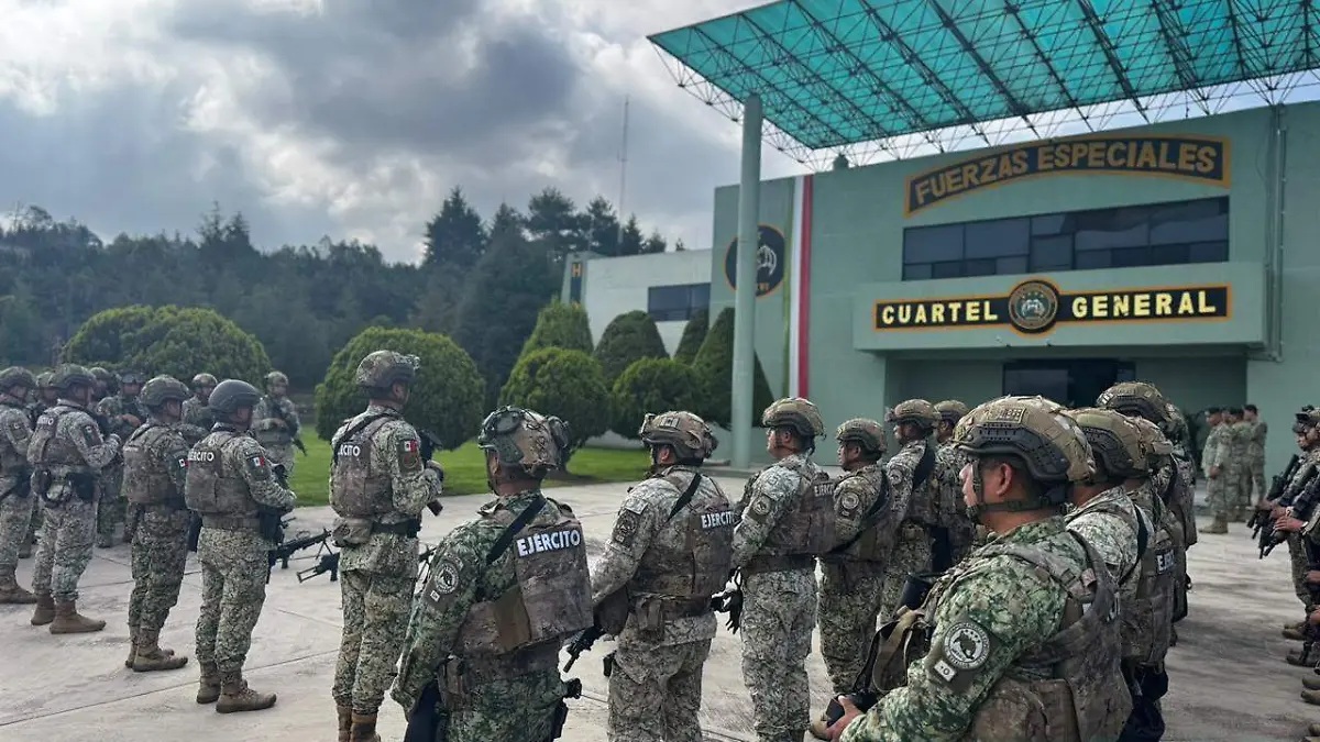México envía otros 100 militares de Fuerzas Especiales a Sinaloa para frenar la violencia