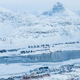 Panorámica de una zona habitada de Groenlandia