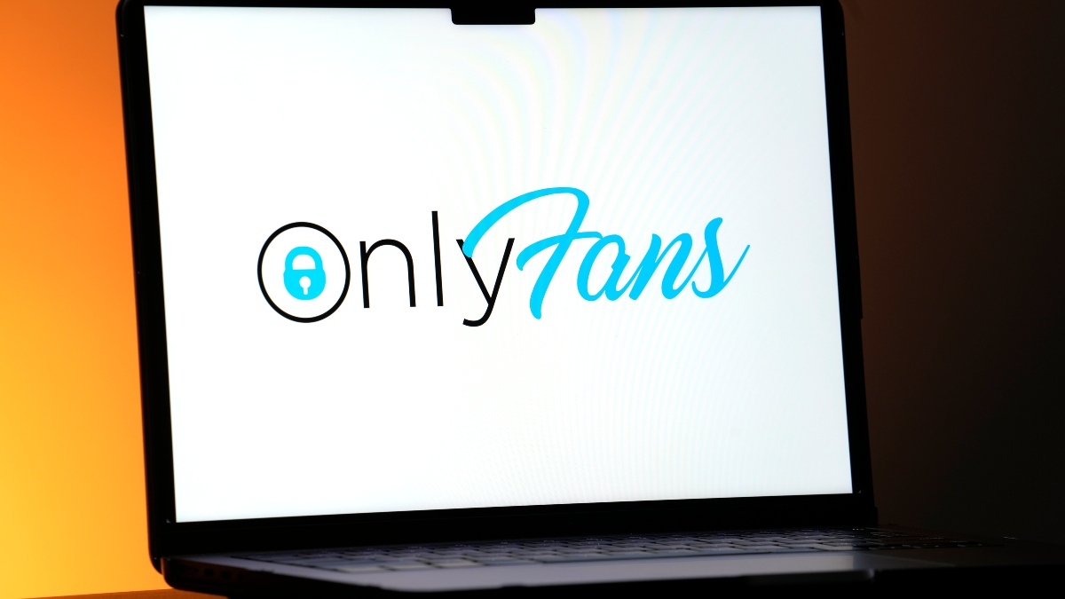Una maestra suplente de Missouri pierde su trabajo por tener una cuenta de OnlyFans