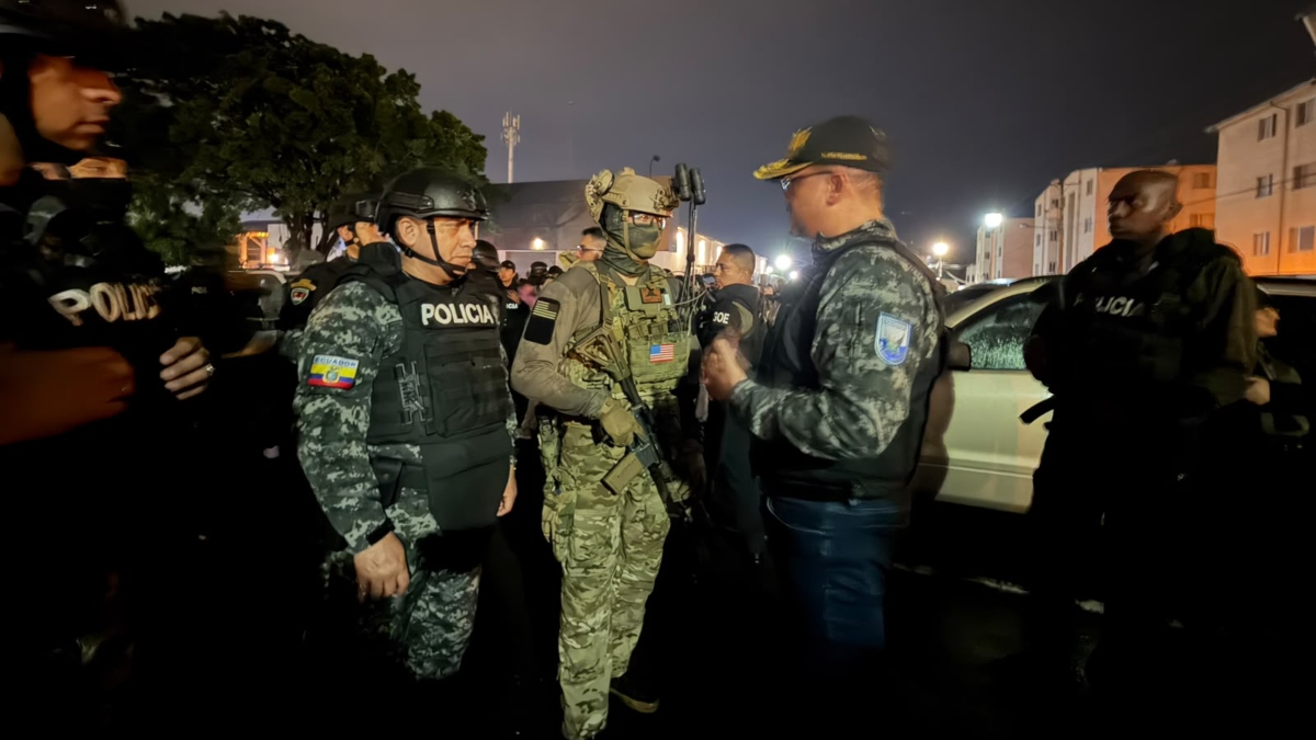 Ecuador y EE.UU. detienen a 30 miembros de una red criminal ligada al CJNG