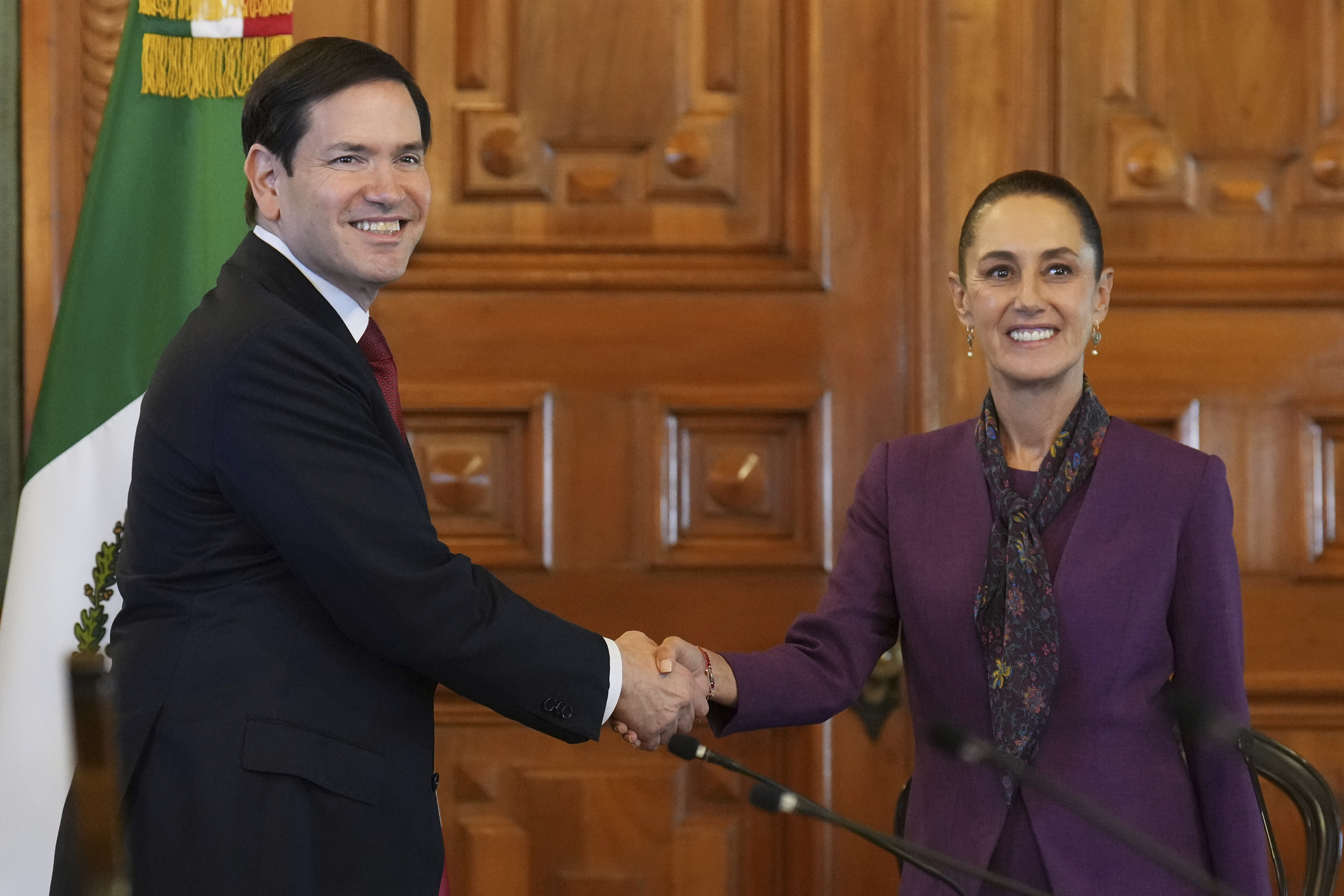 Sheinbaum responde críticas de Marco Rubio y acusa a gobierno de EE.UU. de usar a México en su campaña
