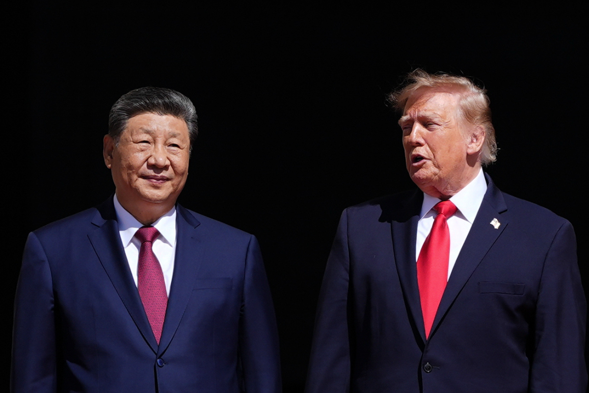 Trump plantea a Xi Jinping una posible compra de armas estadounidenses, revela embajador
