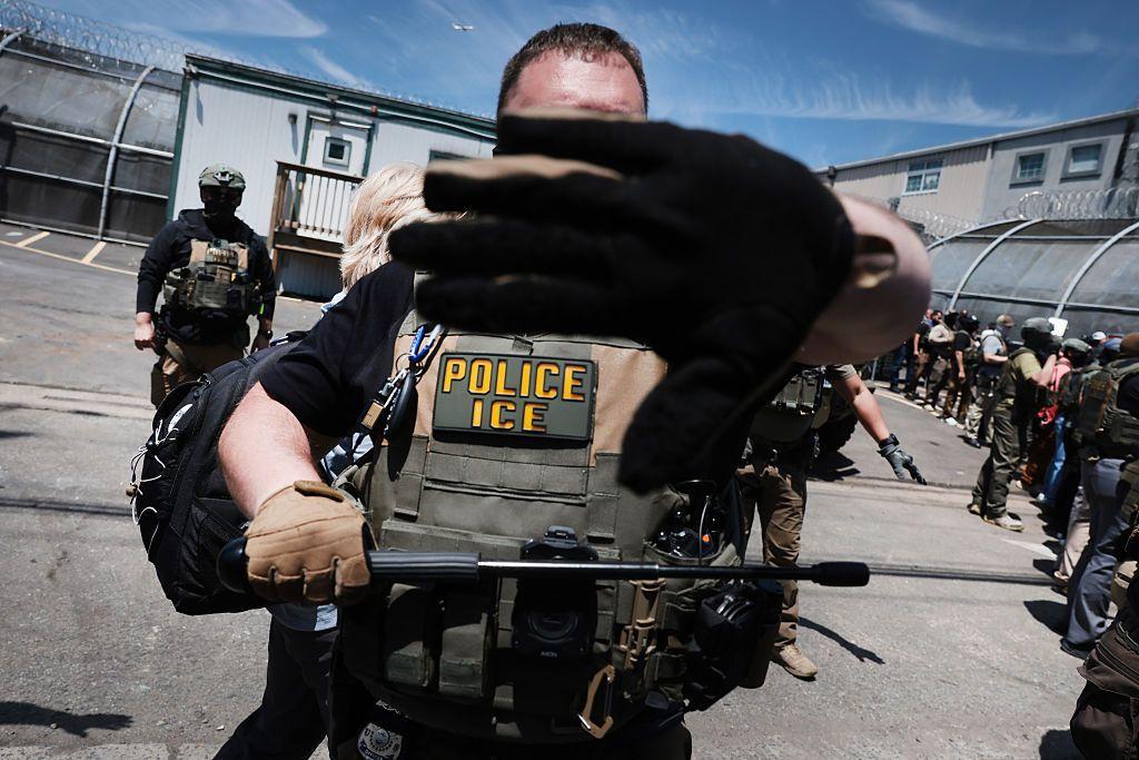 Los migrantes que se aíslan en sus casas para evitar las redadas de ICE en Doral, la ciudad más venezolana de EE.UU.