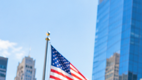Sucursal de Bank of America en una zona urbana de Estados Unidos, con personas entrando al edificio
