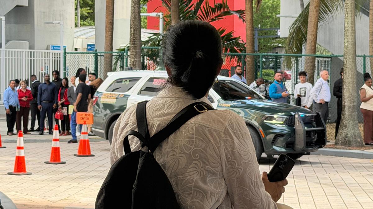 Las audiencias masivas en Miami que aceleran las deportaciones sin dar tiempo a los migrantes para defender sus casos