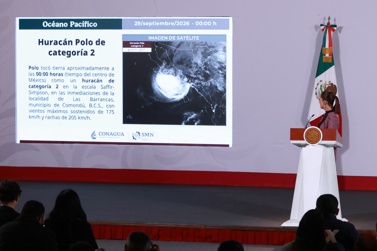 Huracán Polo pasa sin víctimas por Baja California Sur y avanza hacia noroeste de México